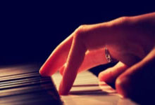 开云体育下载-IG血洗FLY，Keria打破历史纪录——电竞巅峰的传奇瞬间