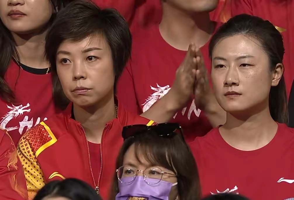 CLG翻盘MAD，Meiko关键团战开团秒人顶尖较量八强赛，技惊四座